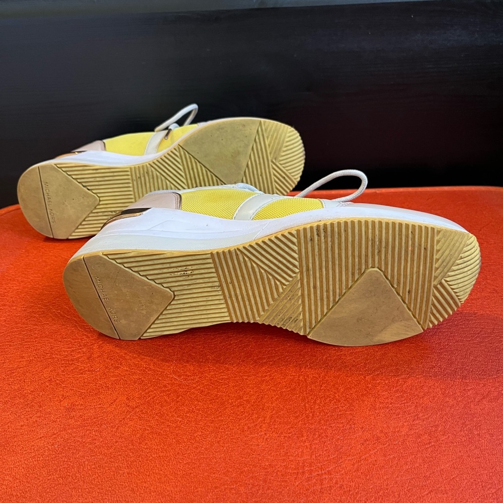 Michael Kors Liv Bubble Trainer Sneakers - Picture 10 of 12